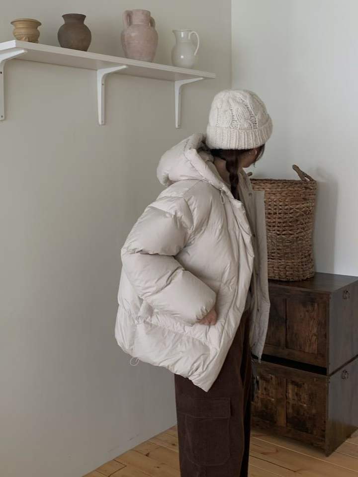 B26.小臉歐膩連帽極光羽絨外套