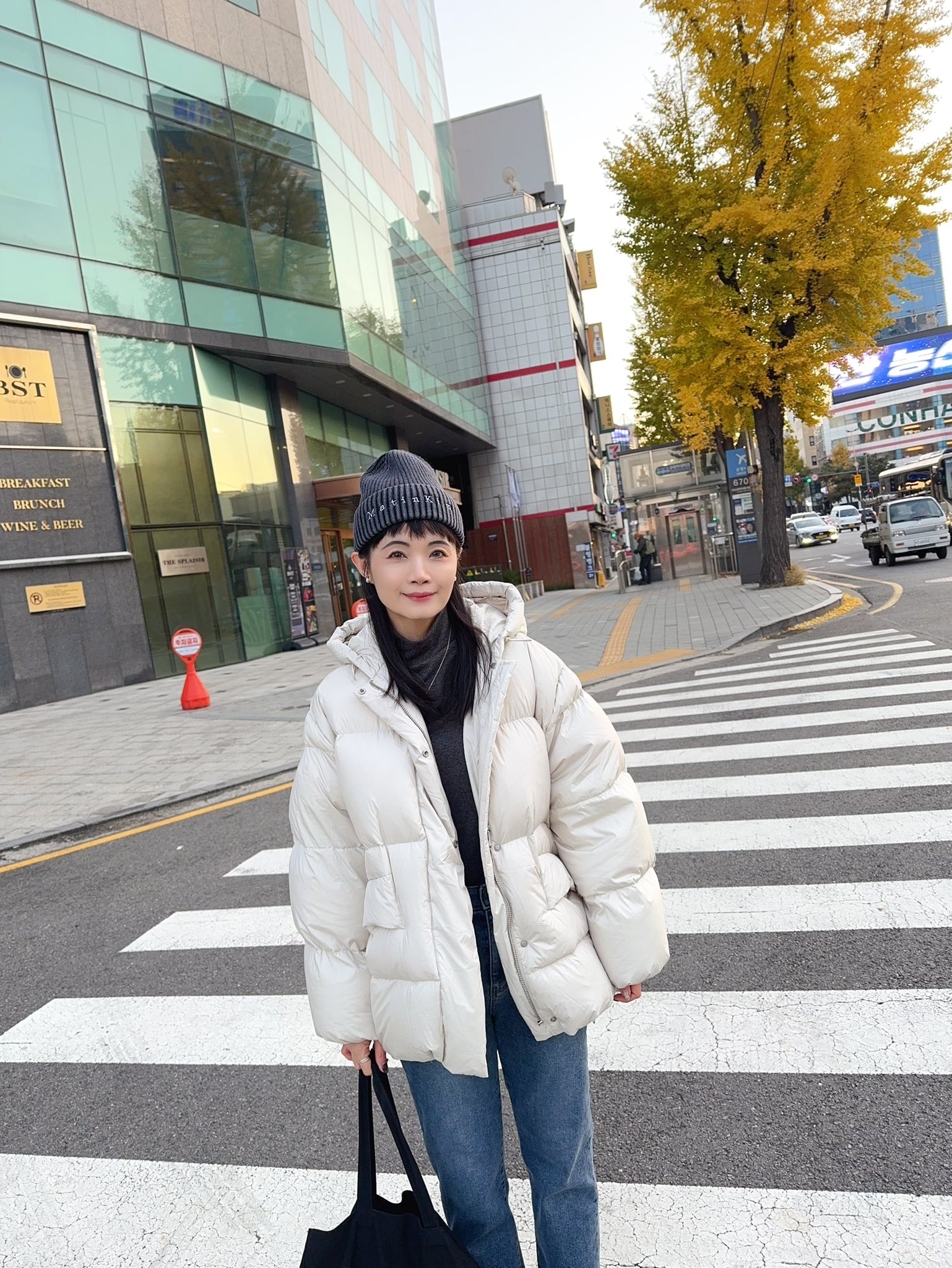 B26.小臉歐膩連帽極光羽絨外套