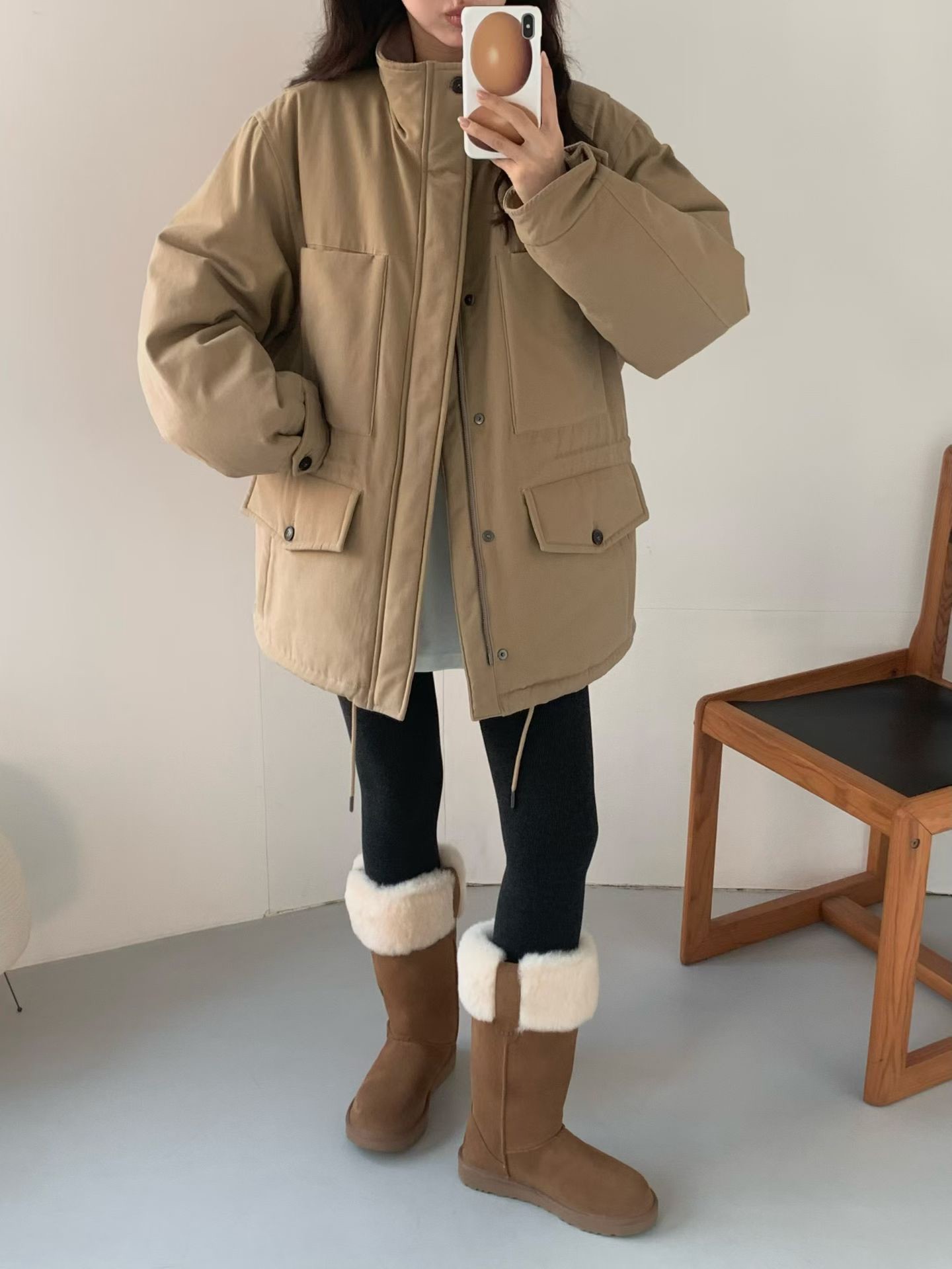 B18.女孩大口袋工裝立領鵝絨外套