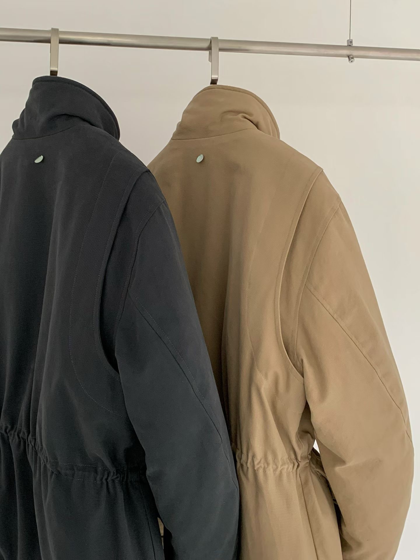 B18.女孩大口袋工裝立領鵝絨外套