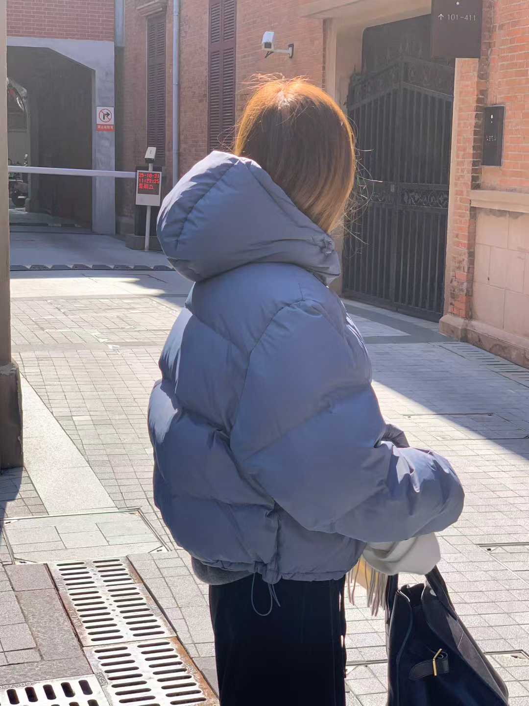 B35.顏值家女孩玩雪鴨絨外套