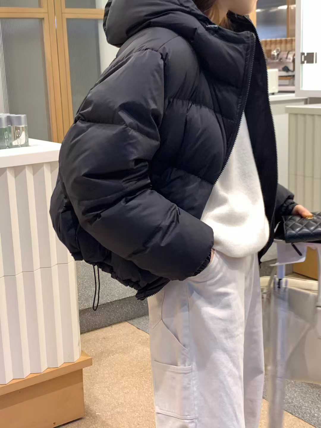 B35.顏值家女孩玩雪鴨絨外套