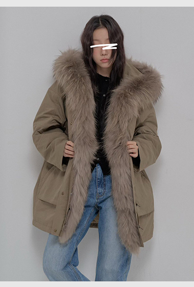 B93.彭湃狐狸毛軍風鵝絨保暖外套