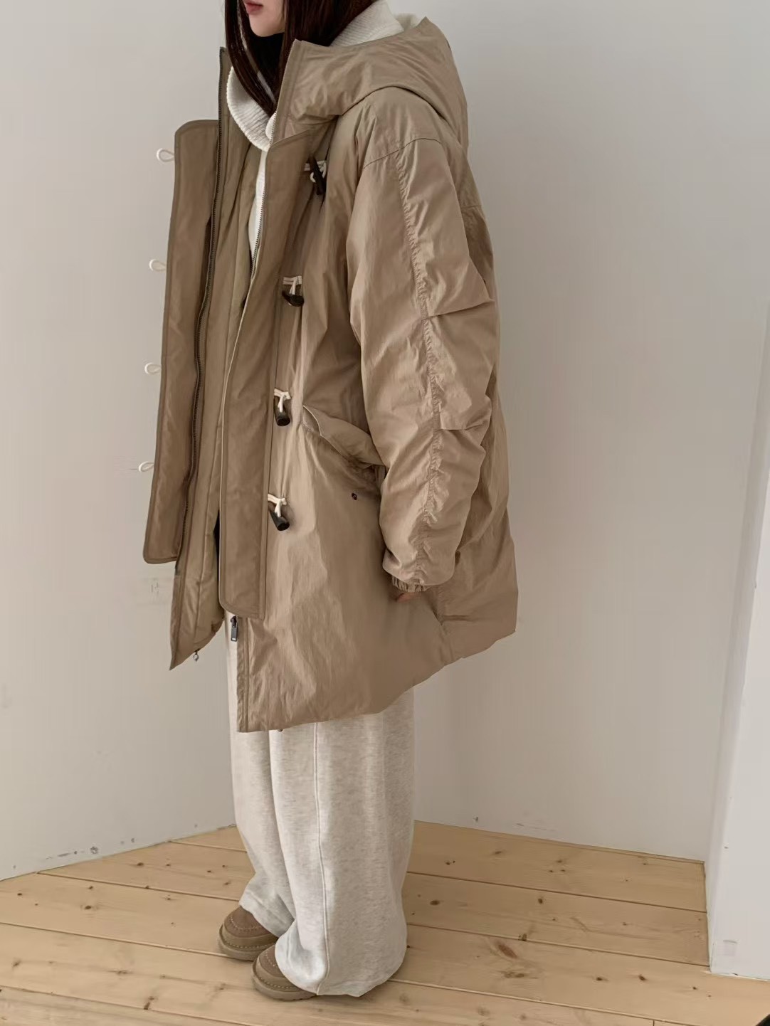 B46.日系感牛角釦鴨絨連帽外套