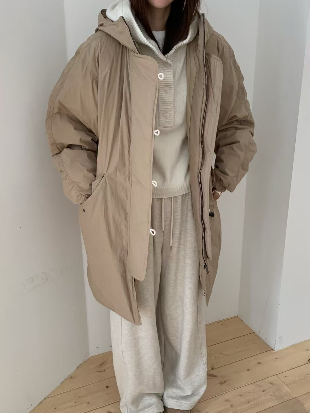 B46.日系感牛角釦鴨絨連帽外套