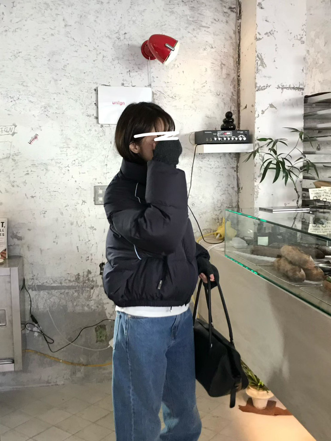 A14.小V家亮眼線條鴨絨外套