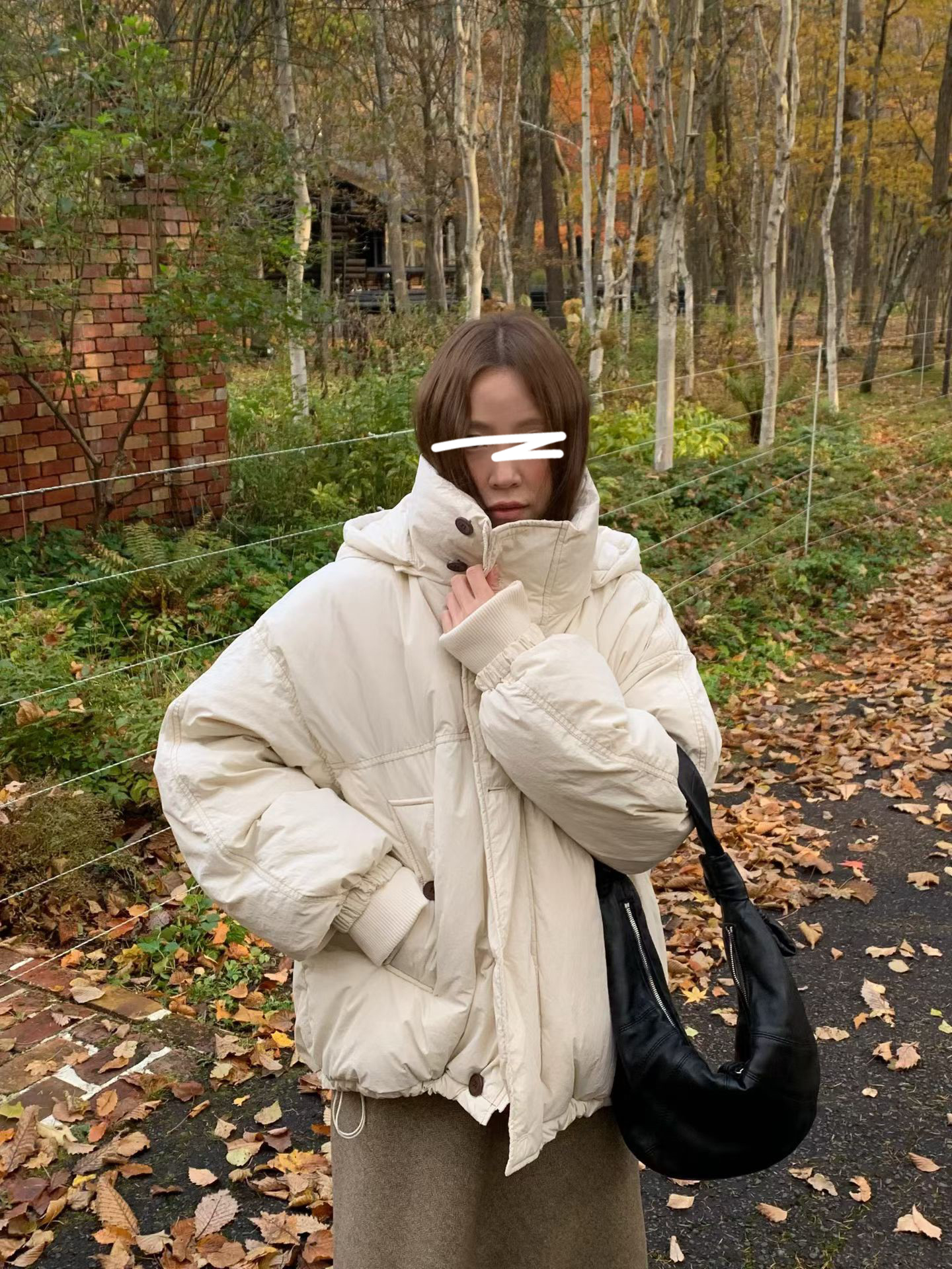 A81.玩雪泡芙剪接鴨絨連帽外套