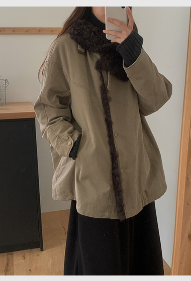 B57.玩雪卷卷羊毛率性鵝絨外套