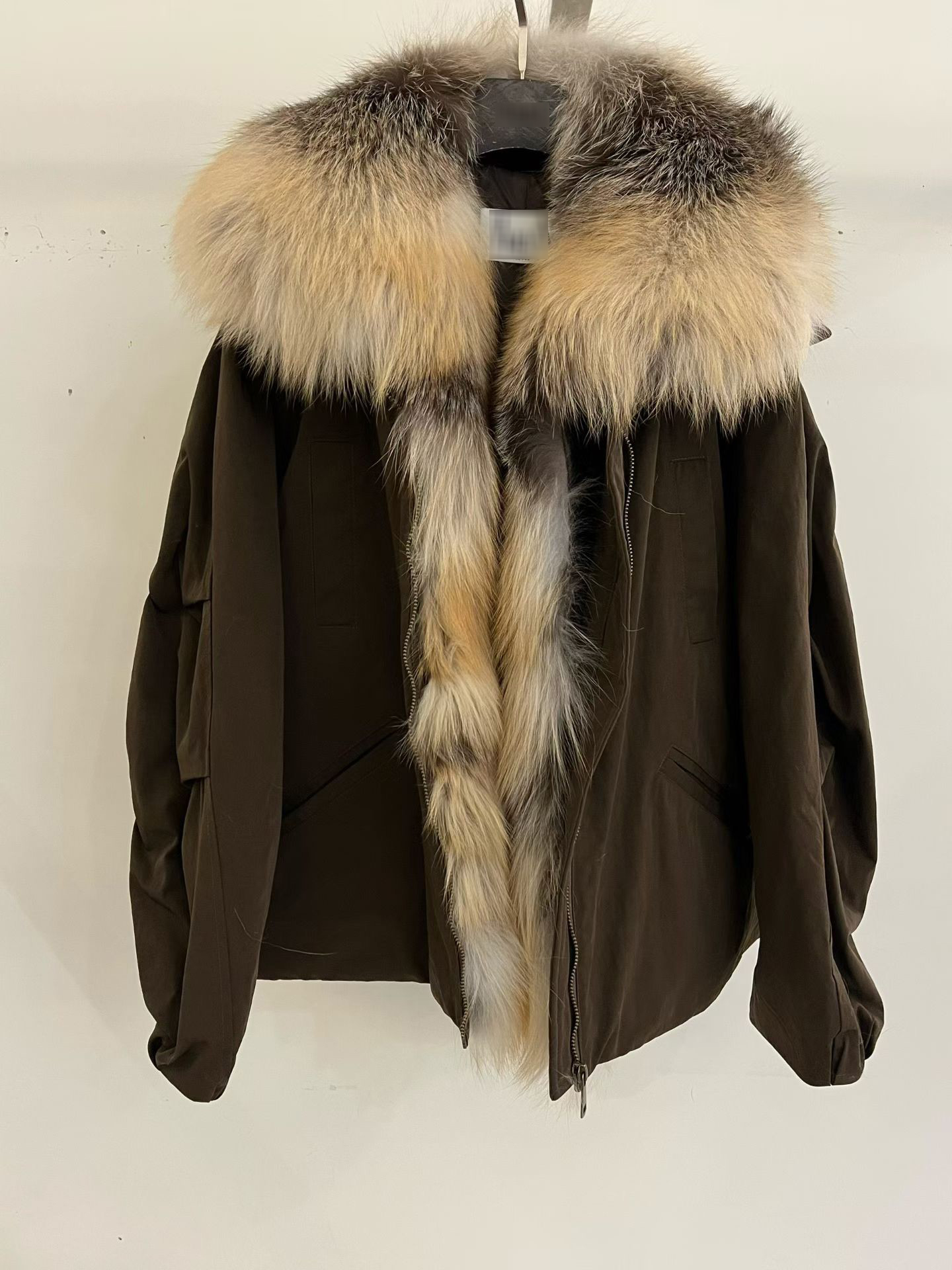 B58.澎湃狐狸毛毛領鵝絨外套