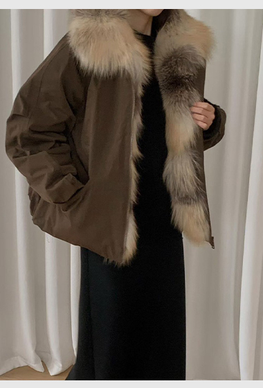 B58.澎湃狐狸毛毛領鵝絨外套