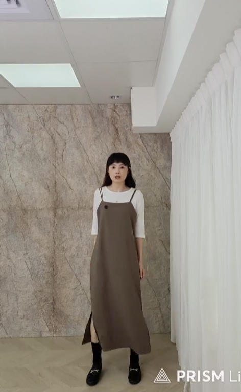A11.細肩美背造型長洋裝