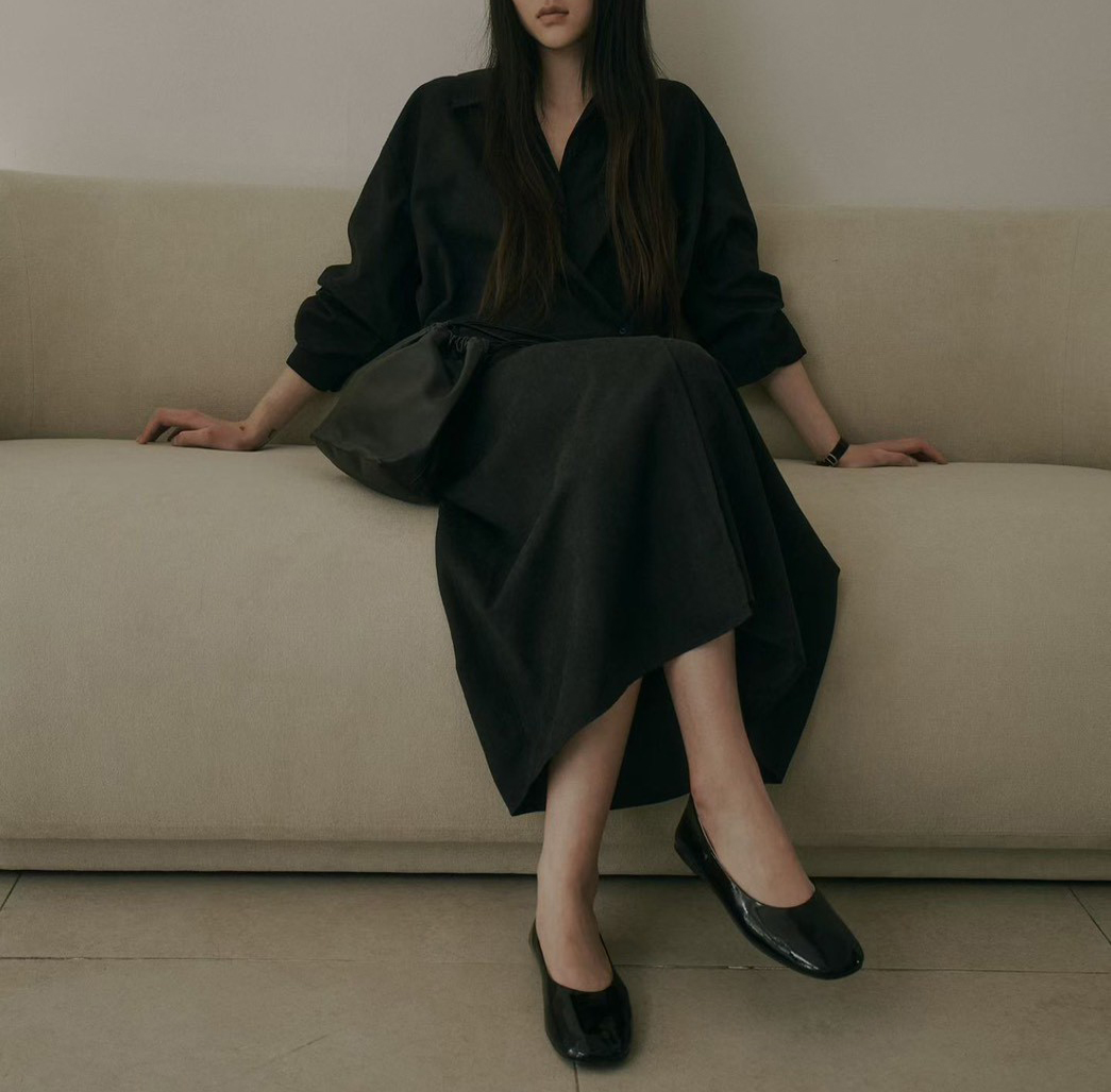 B51.質感家襯衫領側面收腰洋裝