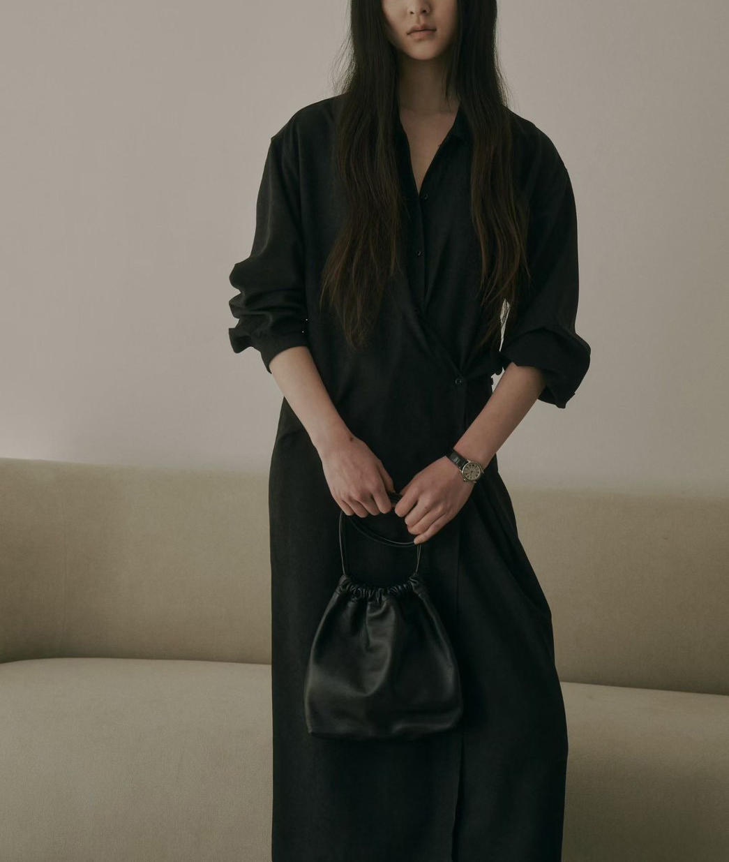 B51.質感家襯衫領側面收腰洋裝