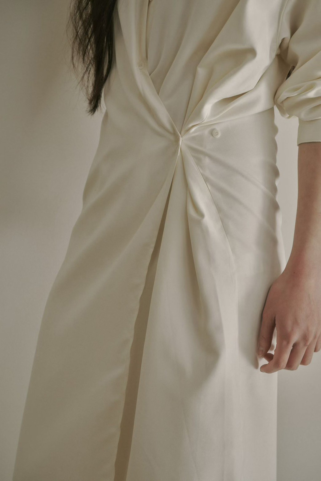 B51.質感家襯衫領側面收腰洋裝