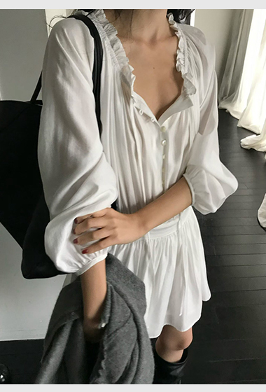 B95.小V家甜美抓皺小洋裝