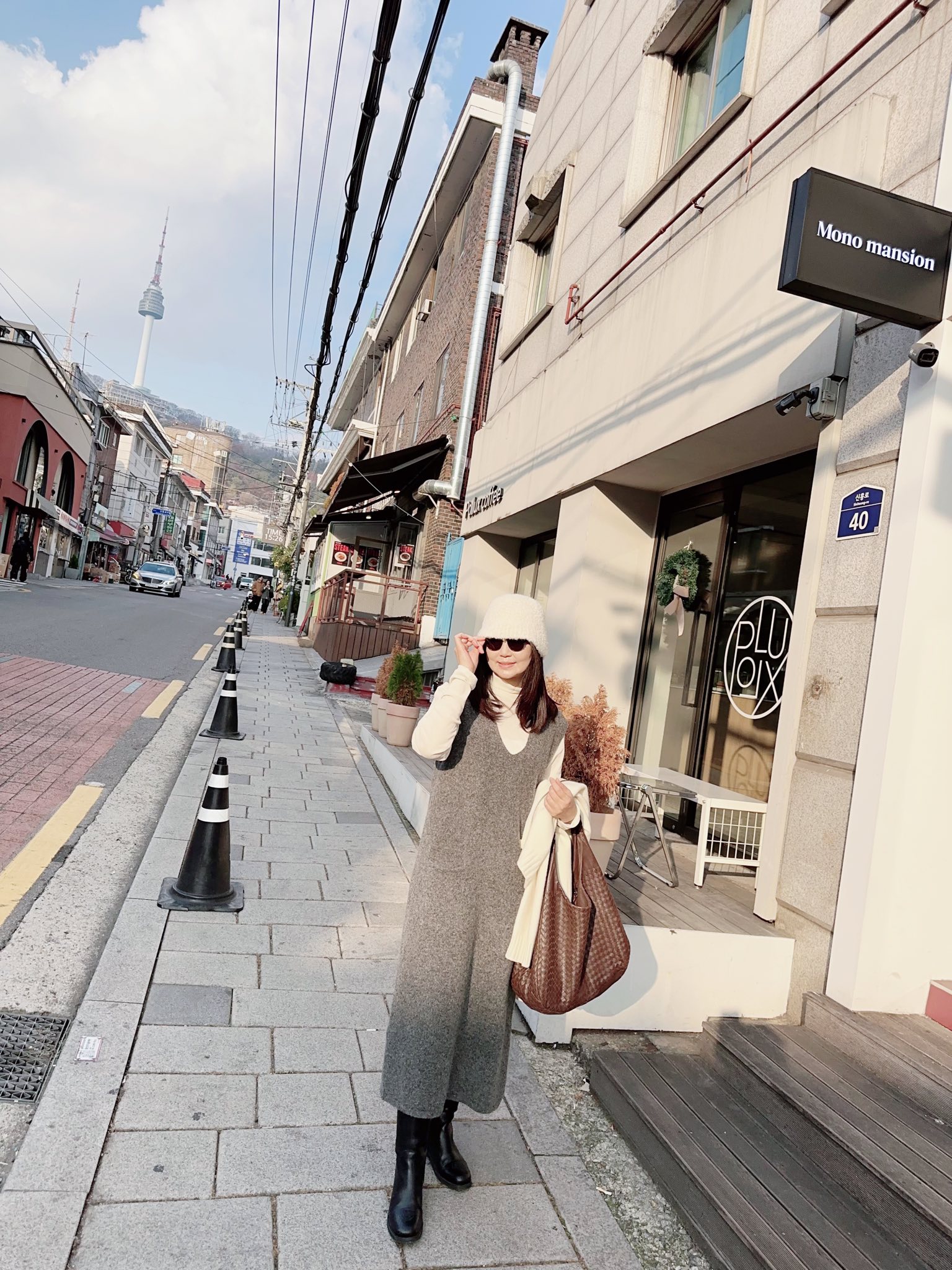 B97.質感家V領單口袋背心針織長洋裝