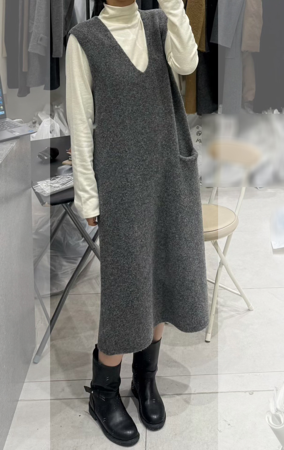 B97.質感家V領單口袋背心針織長洋裝