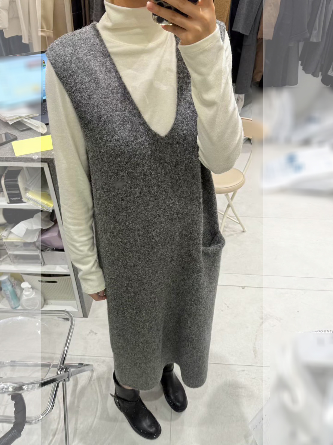 B97.質感家V領單口袋背心針織長洋裝