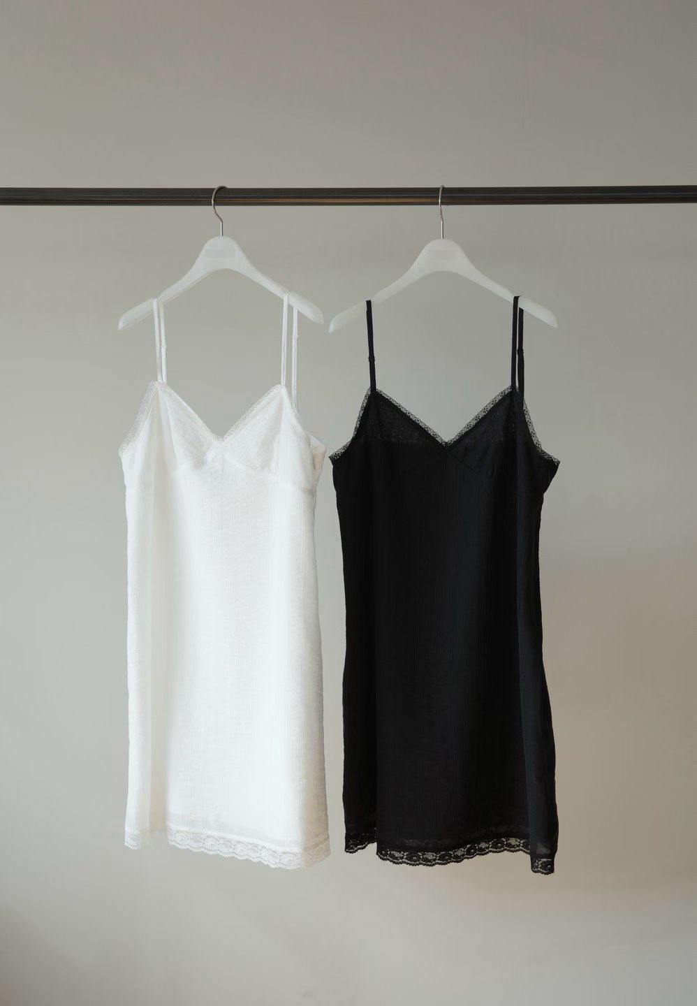 A32.瘦瘦歐膩細肩帶蕾絲長背心