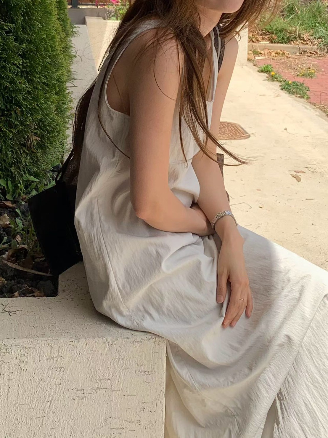 B103.纖瘦家簡約自信長洋裝