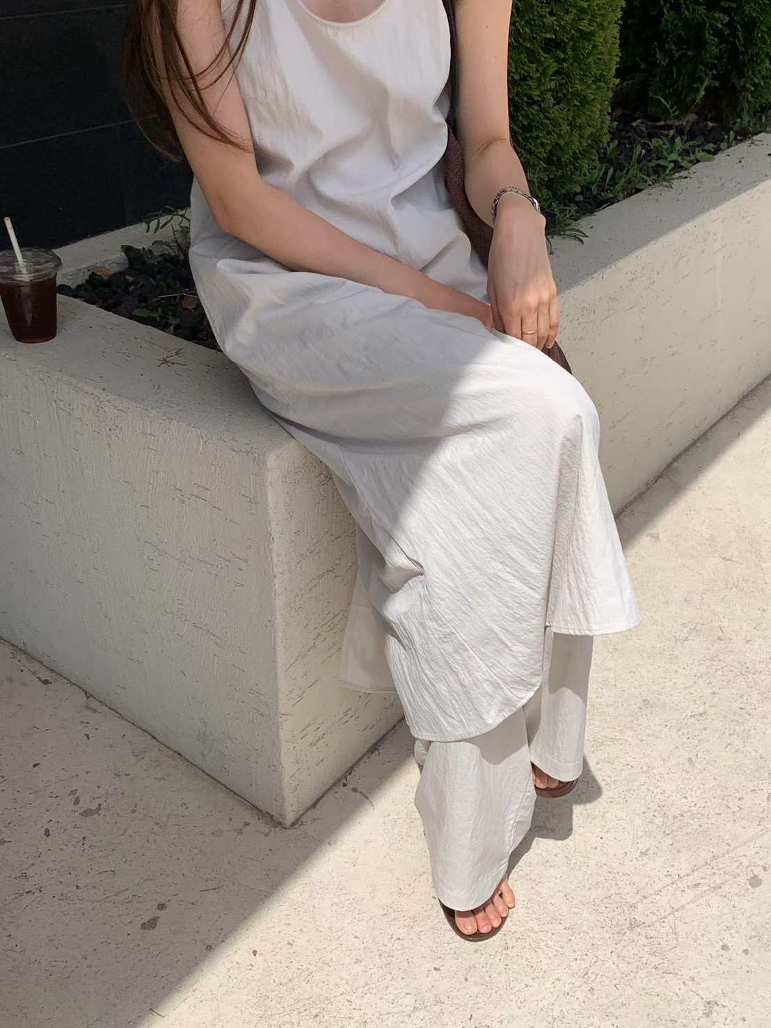 B103.纖瘦家簡約自信長洋裝