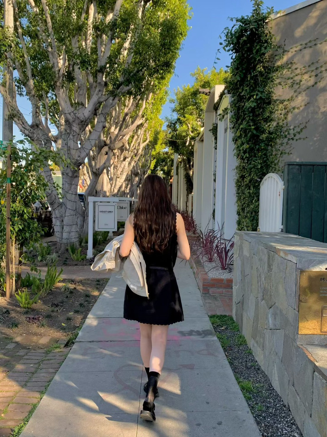 A58.好搭蕾絲滾邊長版背心