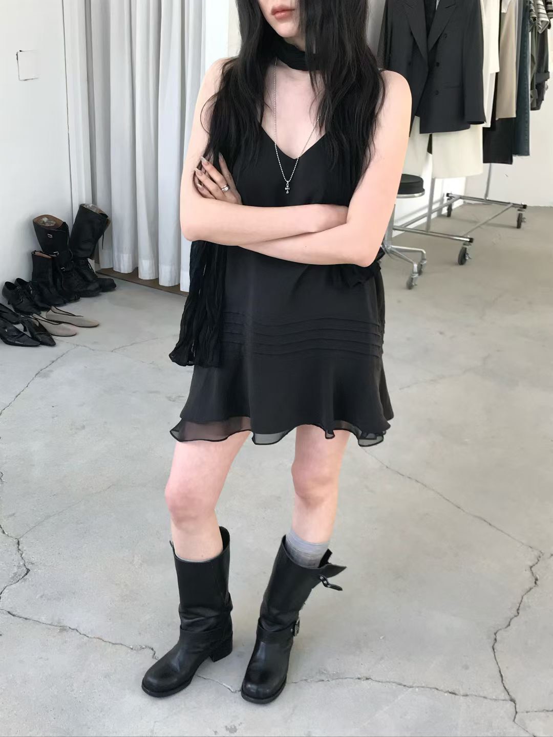 A34.浪漫女孩細肩帶層次小洋裝