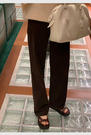 A13.顏值家奶霜可可燈心絨長褲