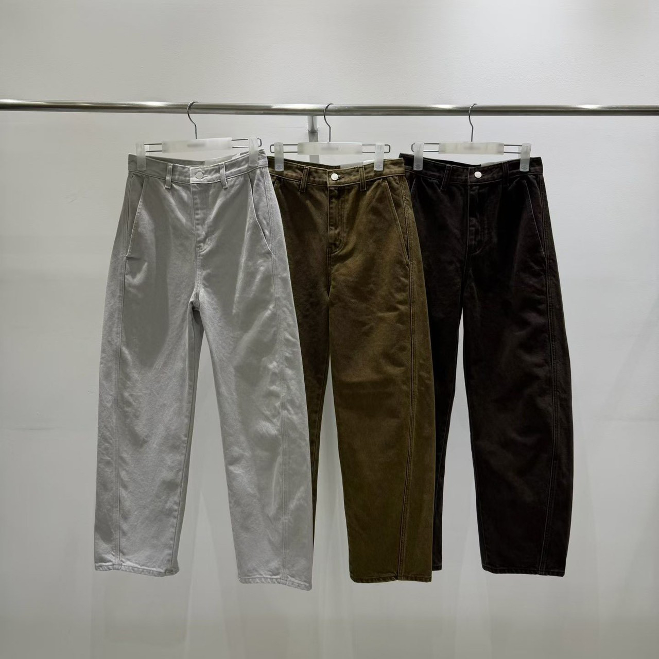 質感家造型斜前移挺版長褲