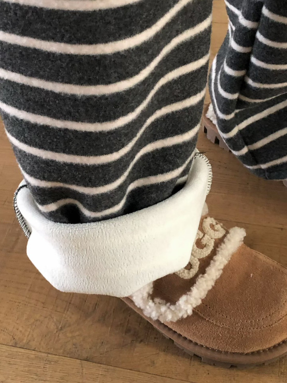 A20.抽繩綁帶條紋內刷毛休閒長褲