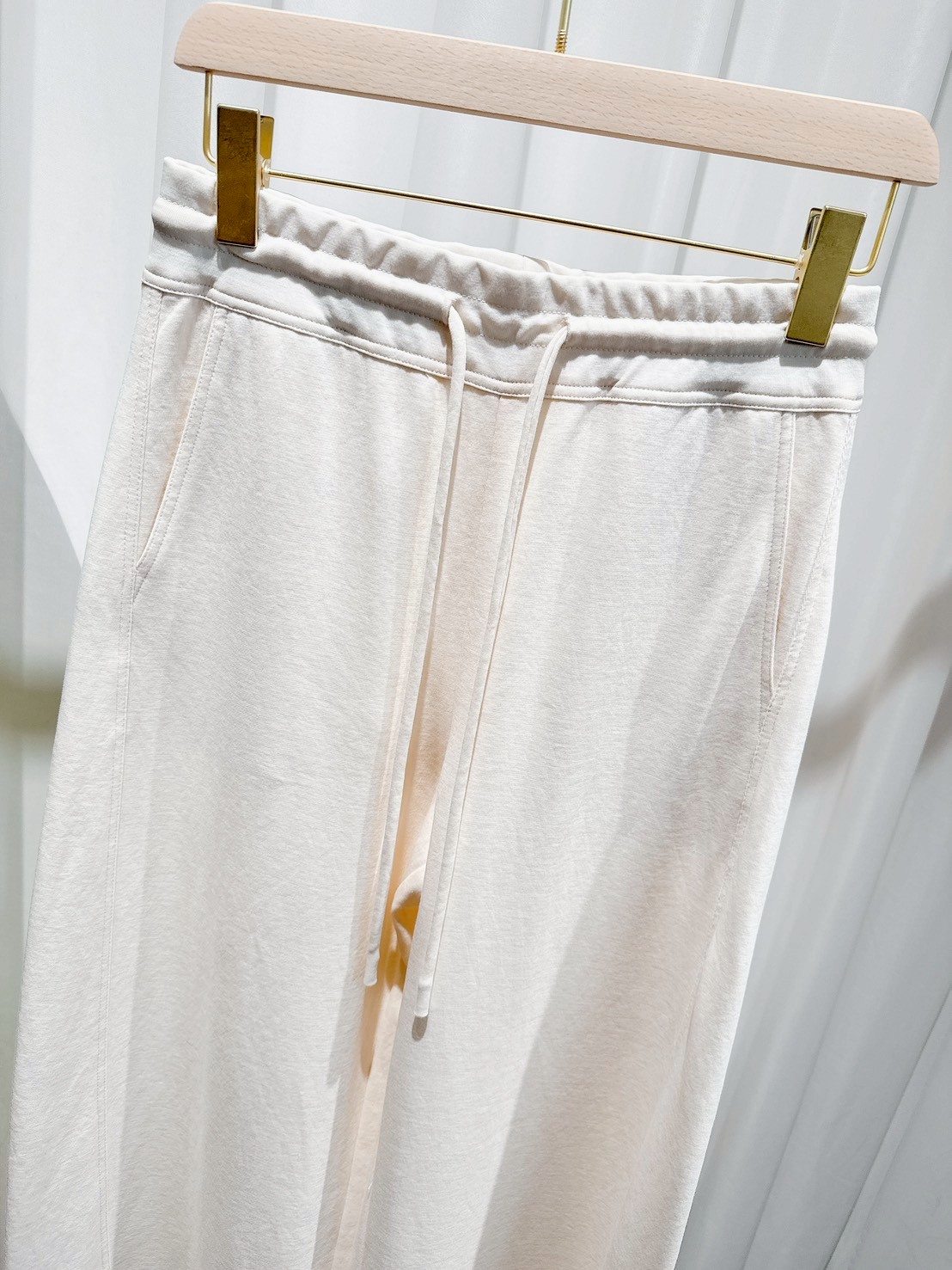 B01.日常輕鬆穿綁帶休閒褲