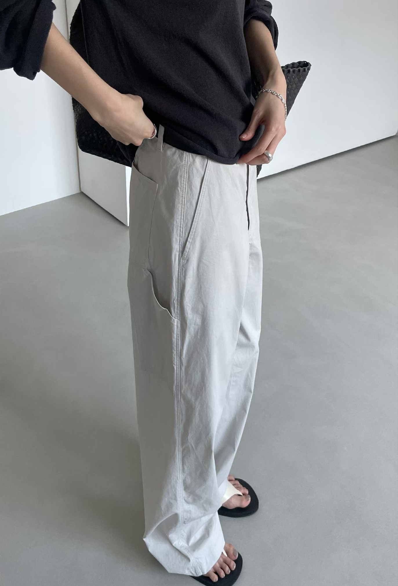 B57.灰階都會休閒褲