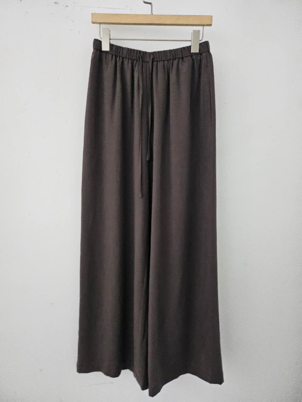 B82.星星家100%天絲寬褲