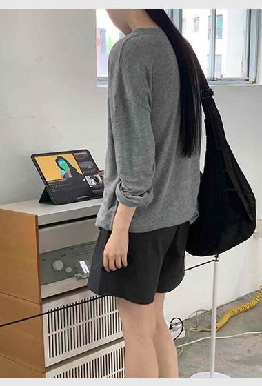 B96.典雅修身鬆緊短褲
