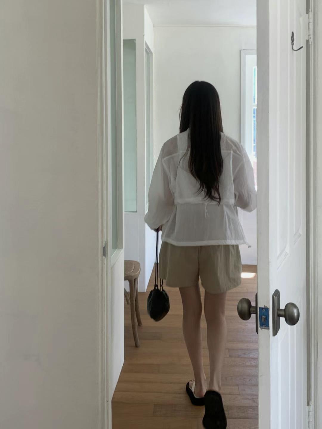 小臉歐膩可愛綁帶短褲
