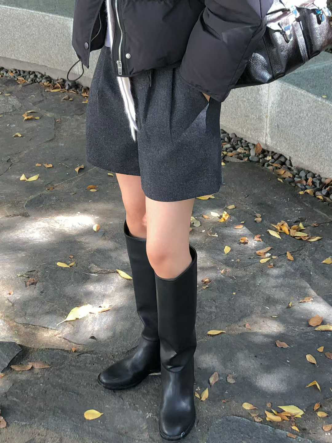 B58.大V家格雷系羊毛打褶短褲