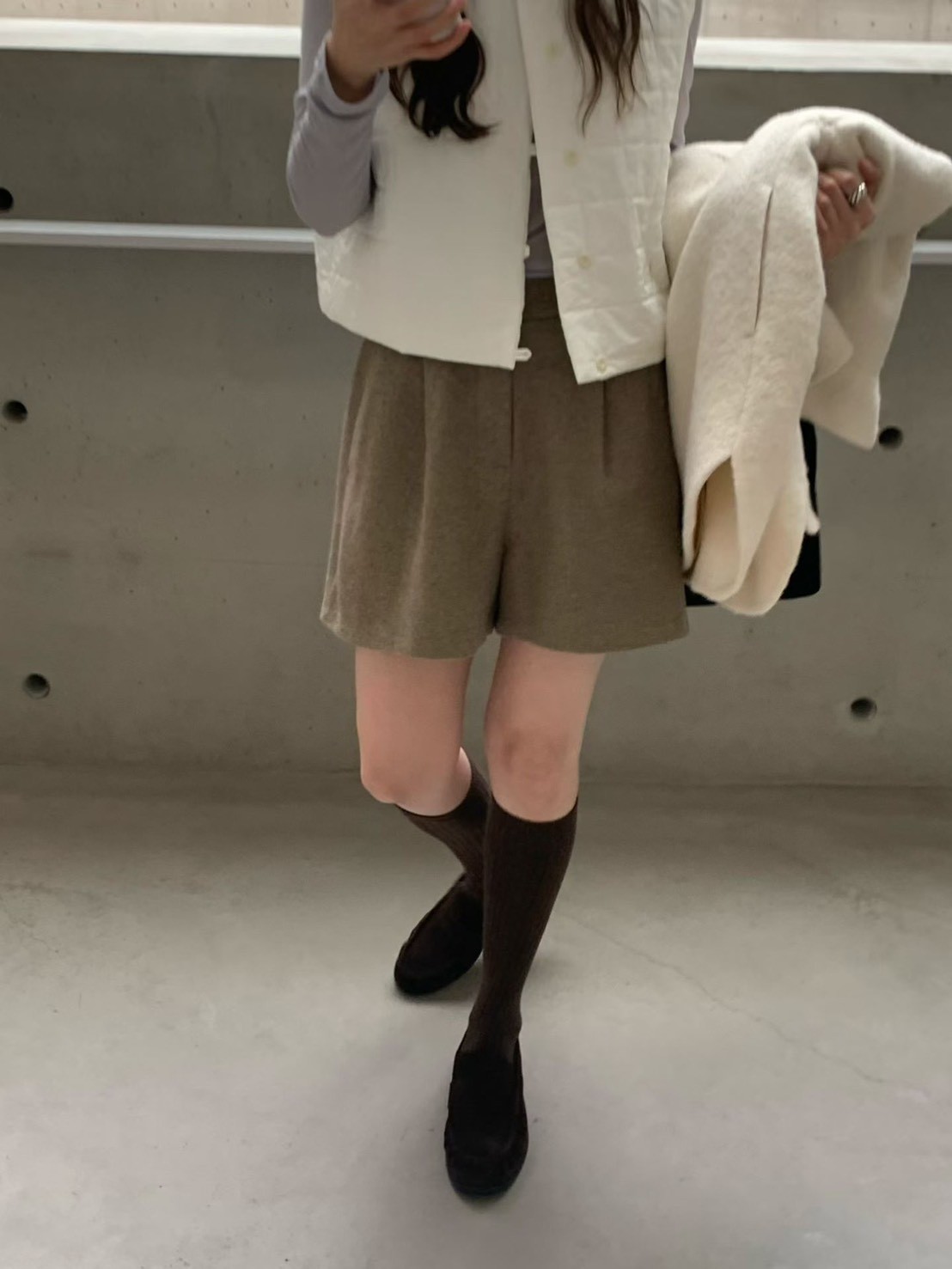 A86.冬日奶茶暖暖羊毛短褲