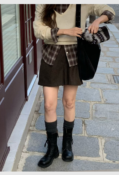 A86.冬日奶茶暖暖羊毛短褲