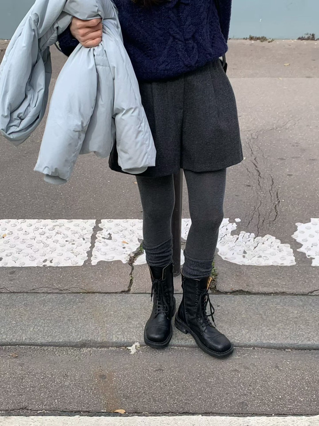 A86.冬日奶茶暖暖羊毛短褲