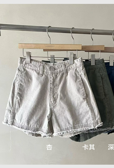 JP家低彩度鬚邊設計短褲
