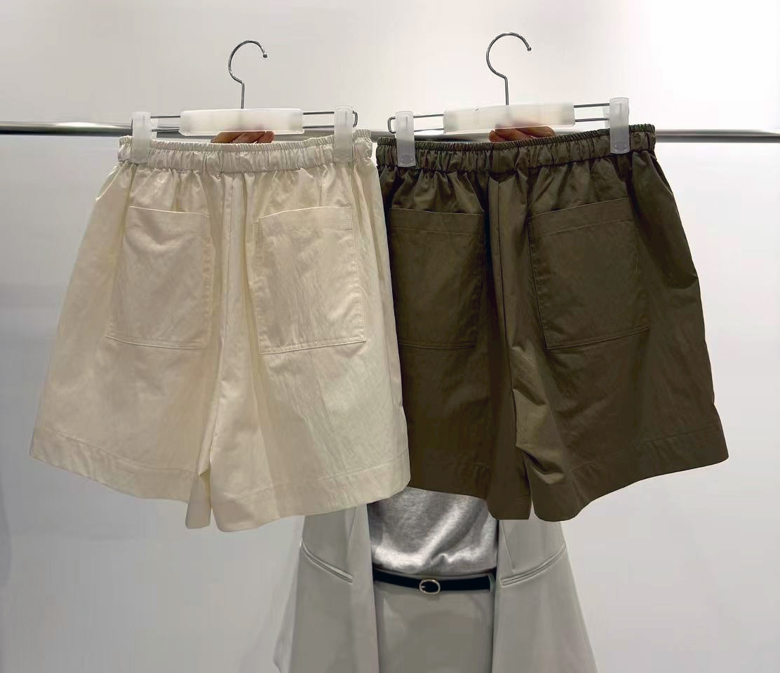 A21.質感家大地色鬆緊腰短褲