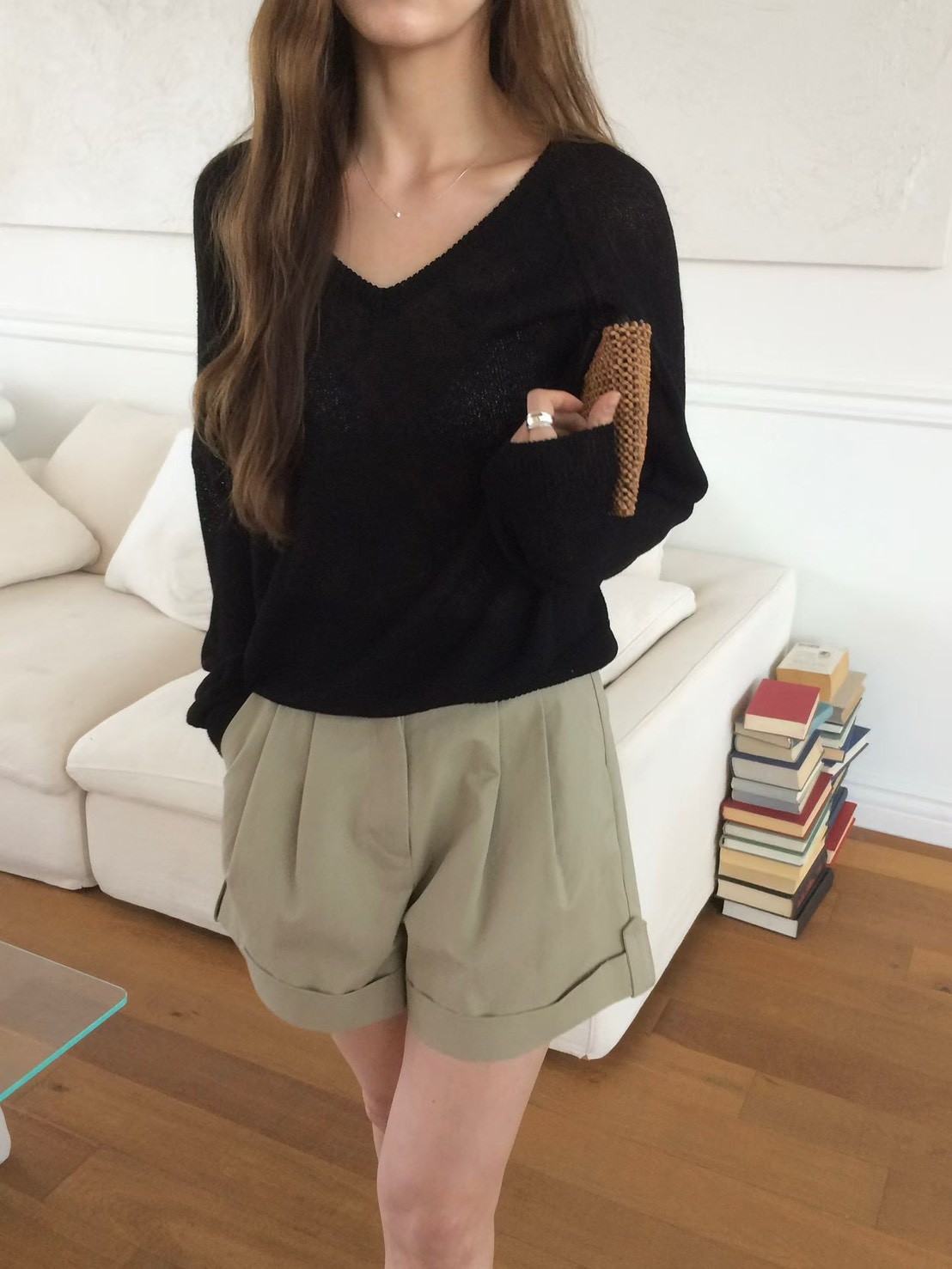 B24.休閒壓褶修飾短褲