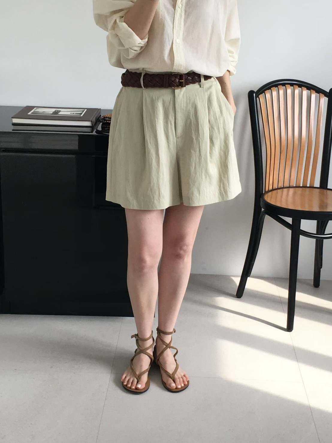 B35.舒適俏皮壓褶短褲