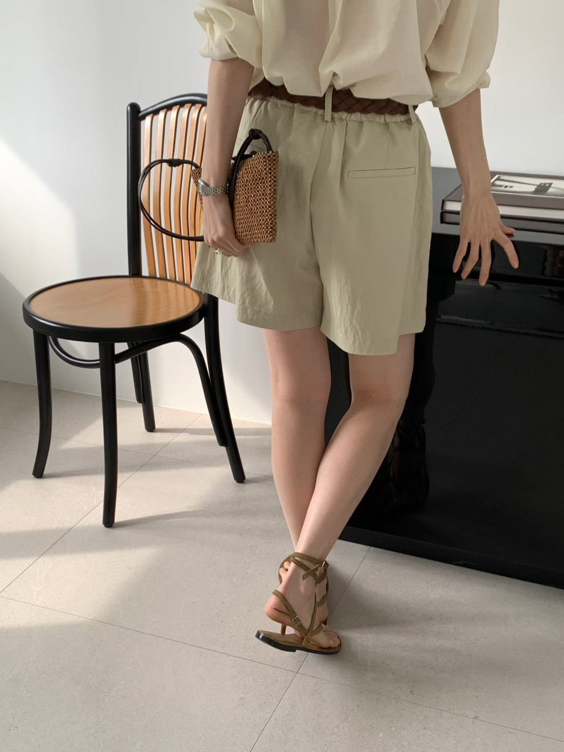 B35.舒適俏皮壓褶短褲