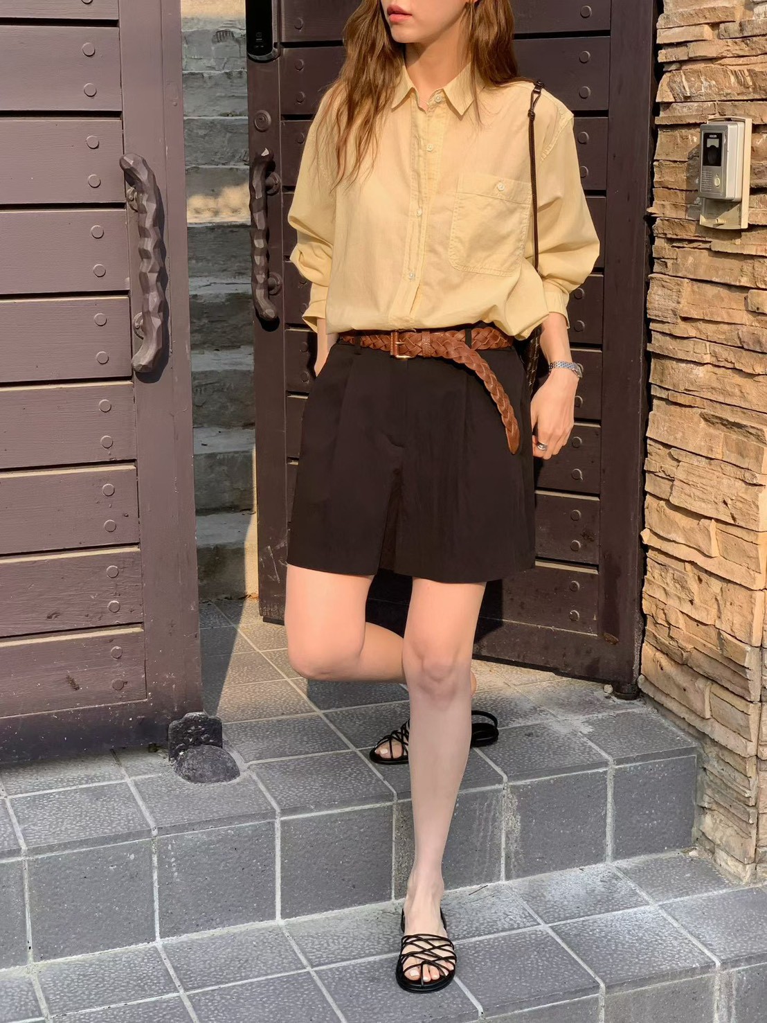 B35.舒適俏皮壓褶短褲