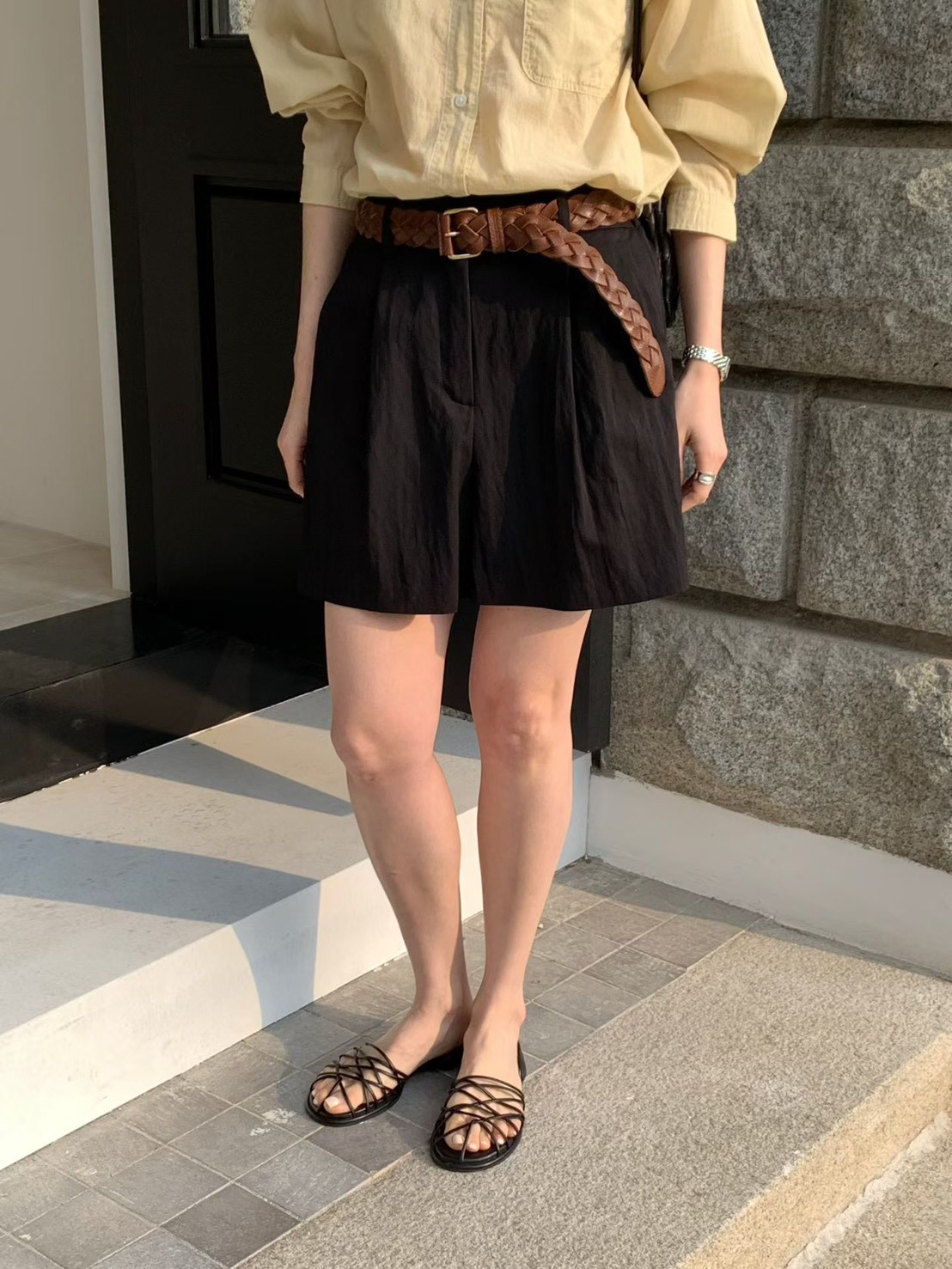 B35.舒適俏皮壓褶短褲