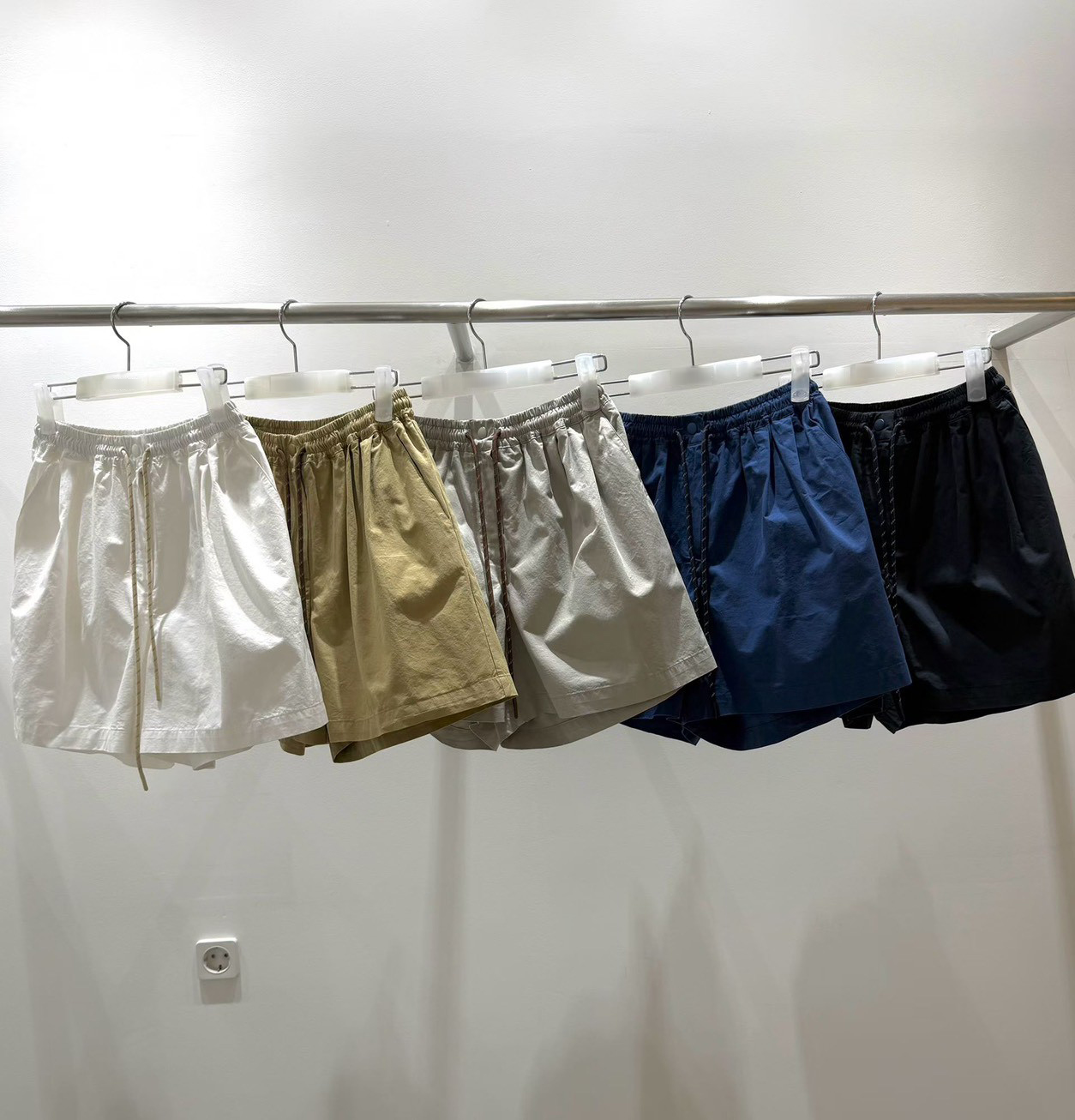 B134.質感家經典抽繩短褲