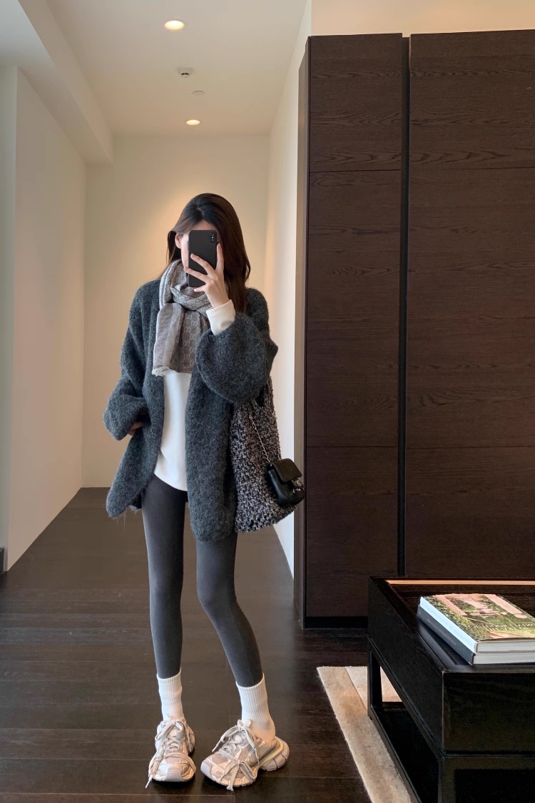 A38.冬日溫暖修身提臀內搭褲