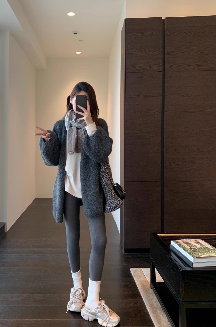 A38.冬日溫暖修身提臀內搭褲