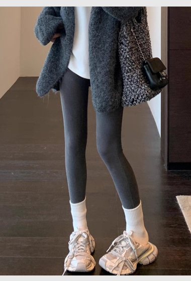 A38.冬日溫暖修身提臀內搭褲